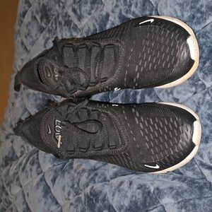 Nike 270 sneakers